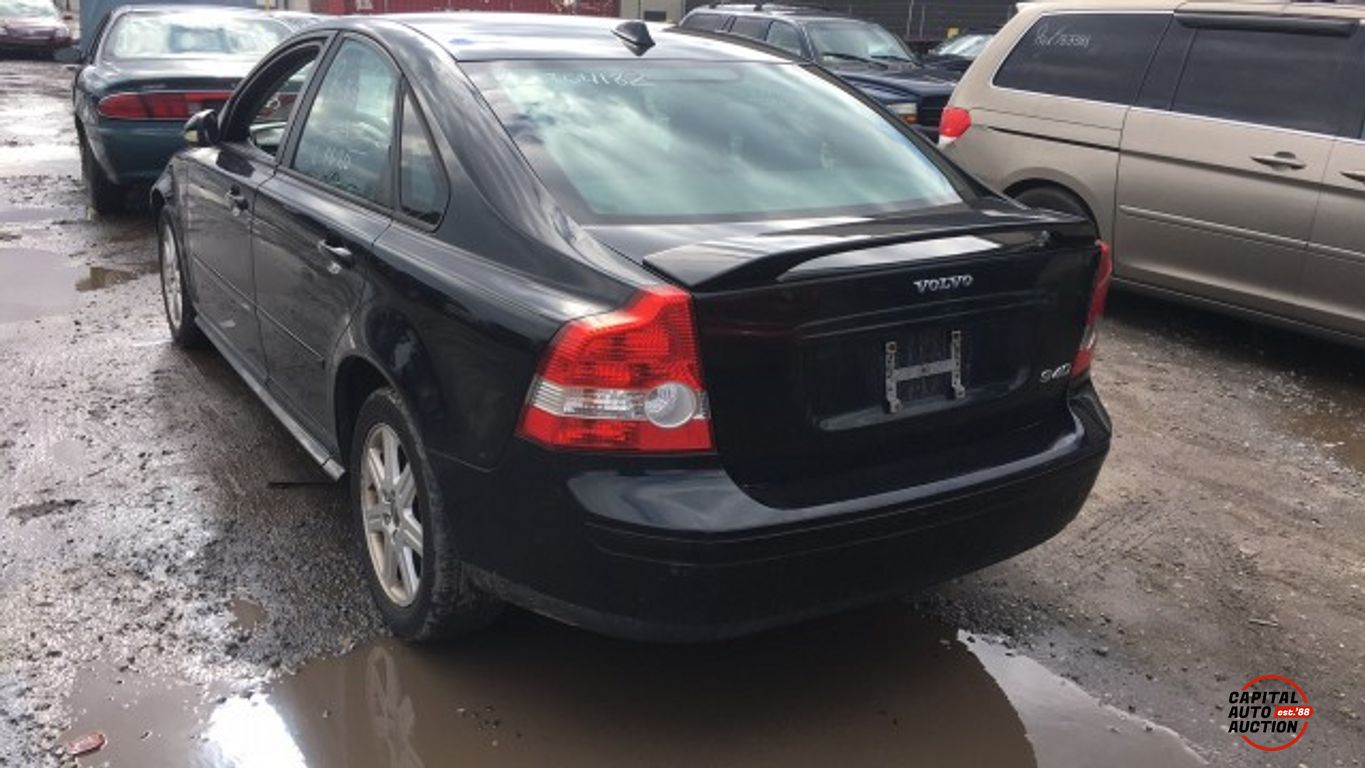 2006 Volvo S40 2