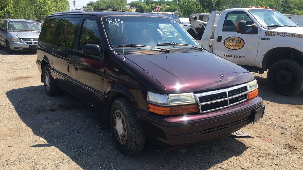 Maroon store dodge caravan