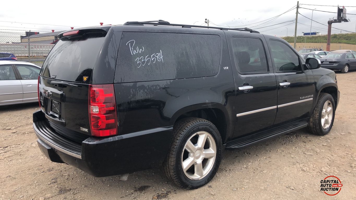 2009 Chevrolet Suburban 3