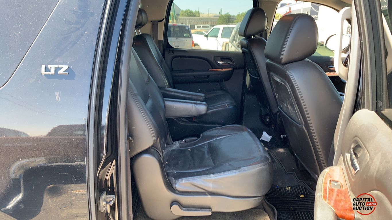 2009 Chevrolet Suburban 9