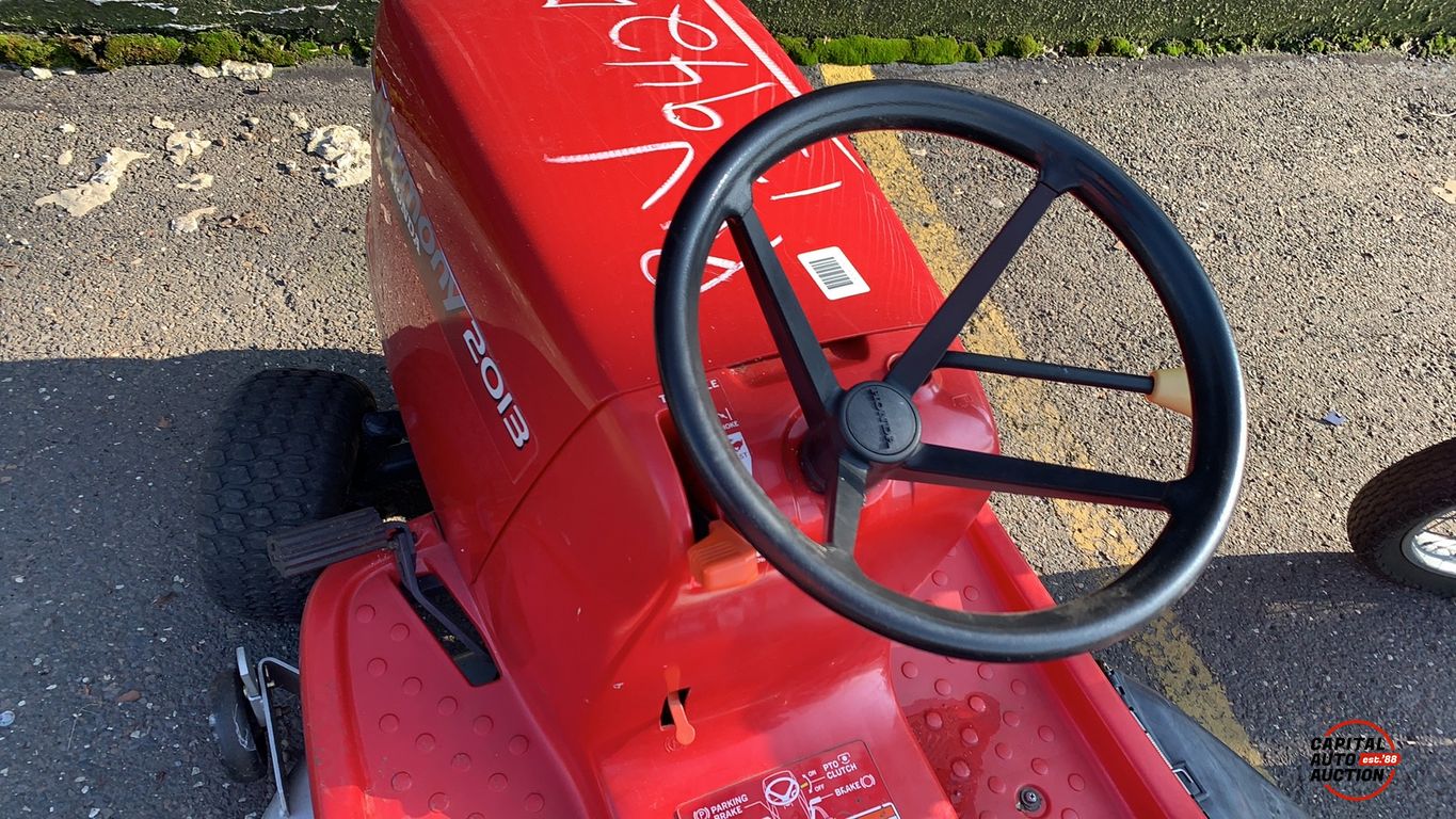 2013 Honda HARMONY 8
