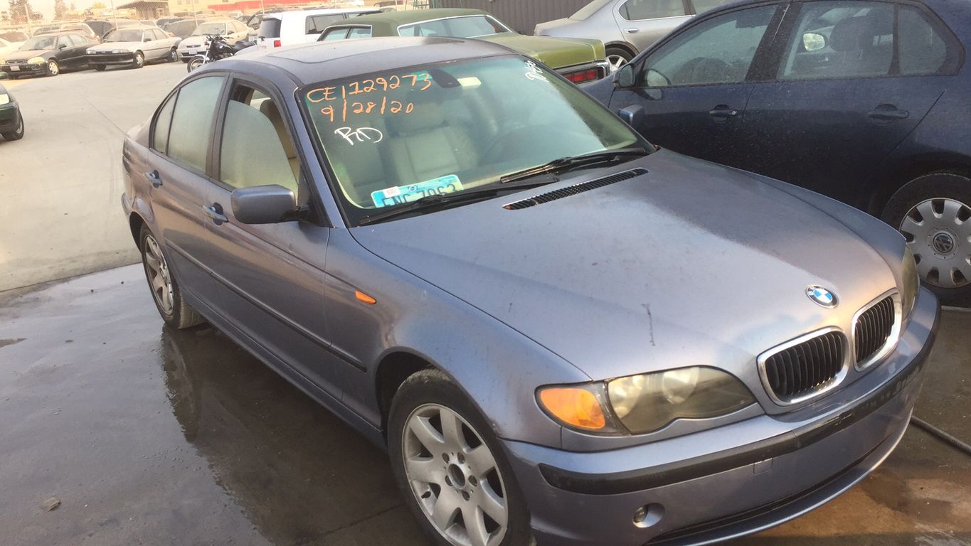 2003 BMW 3 Series 0