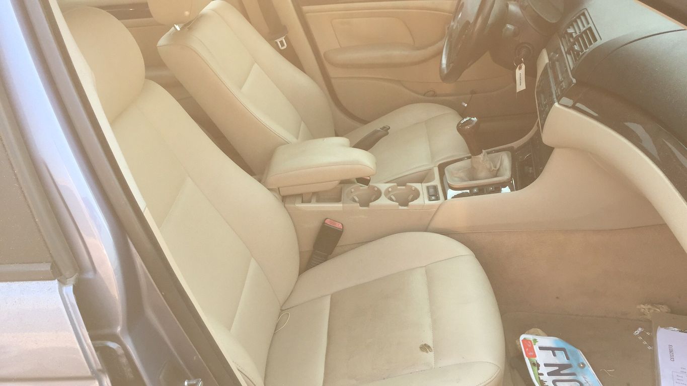 2003 BMW 3 Series 8