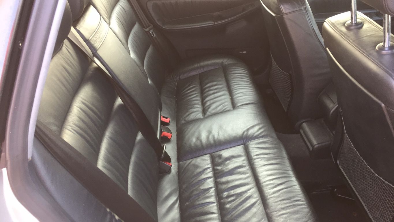2000 Audi A4 9