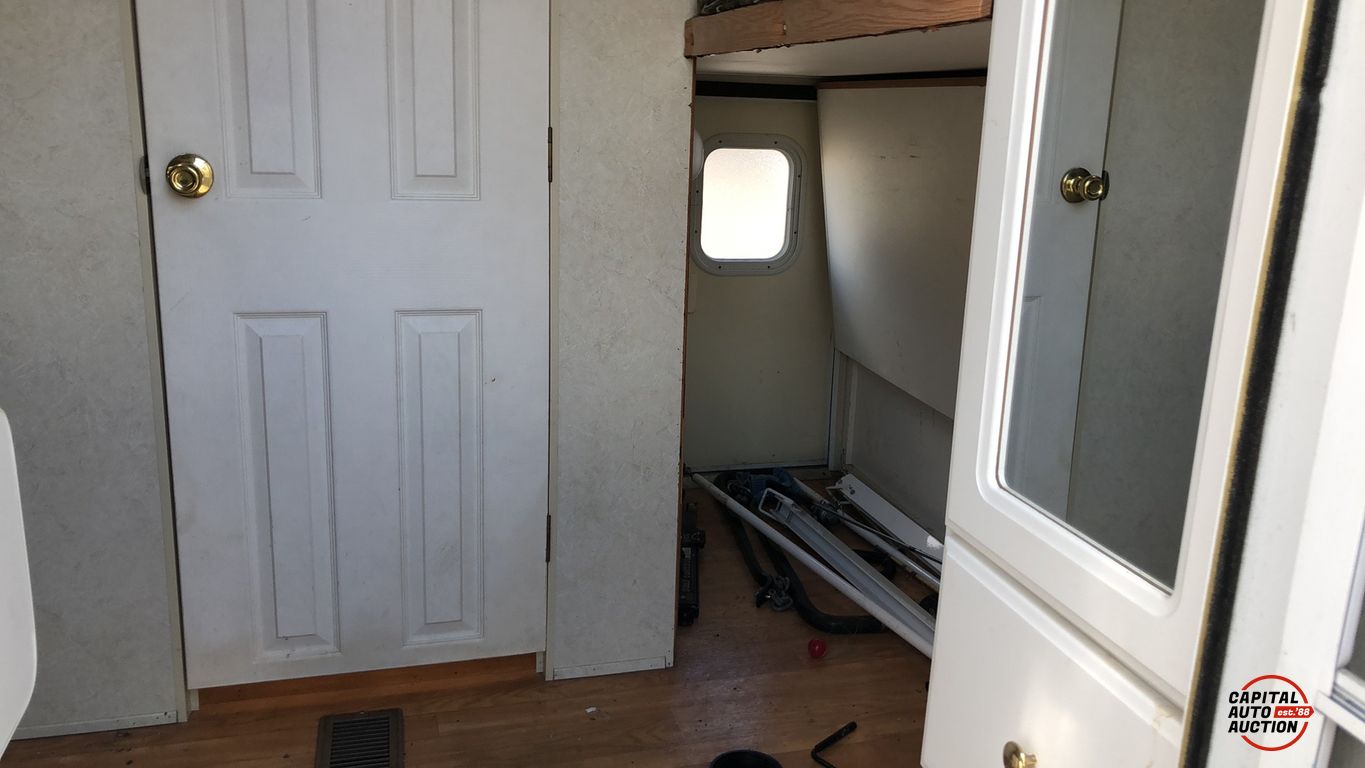 2005 OUTBACK 21RS KEYSTONE TRAILE 9