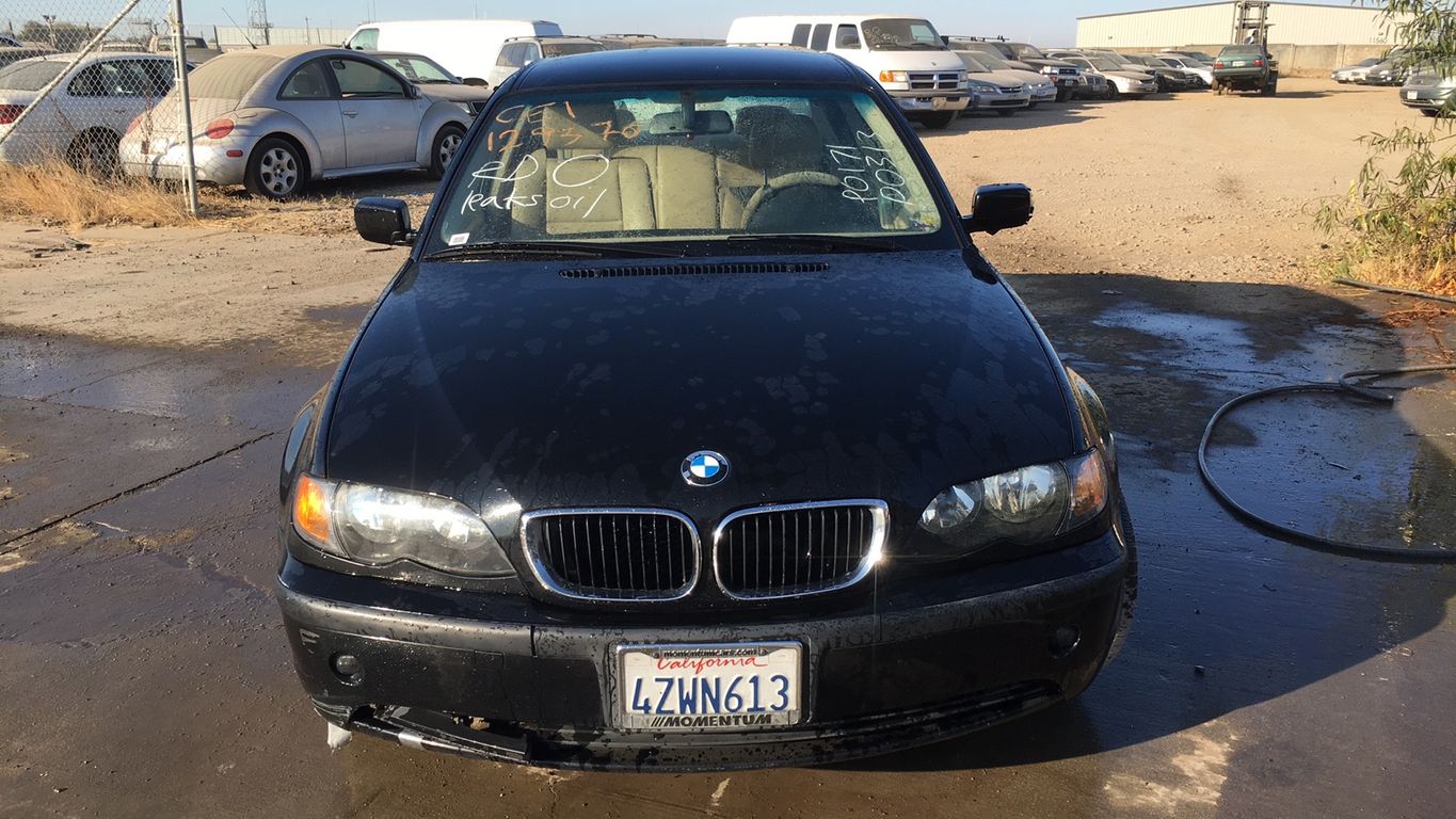 2002 BMW 3 Series 6