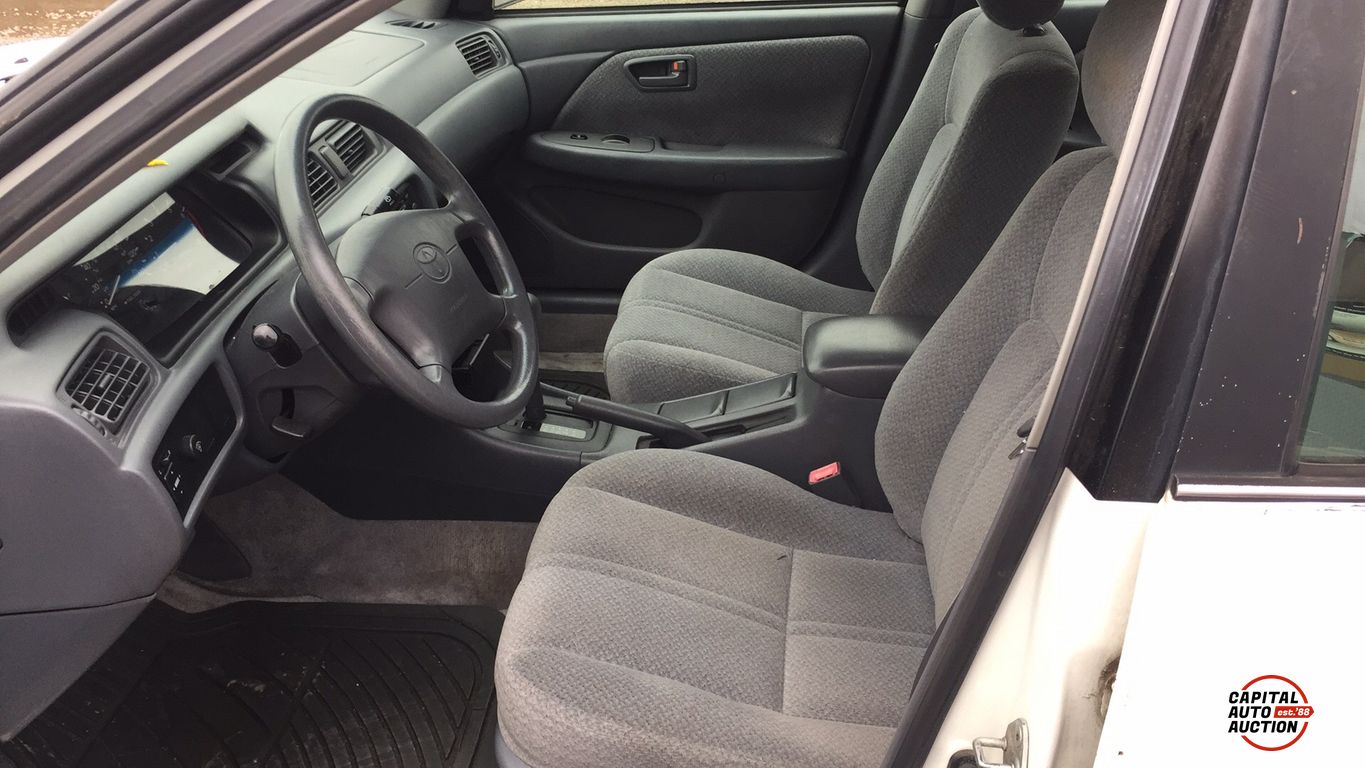 2001 Toyota Camry 8