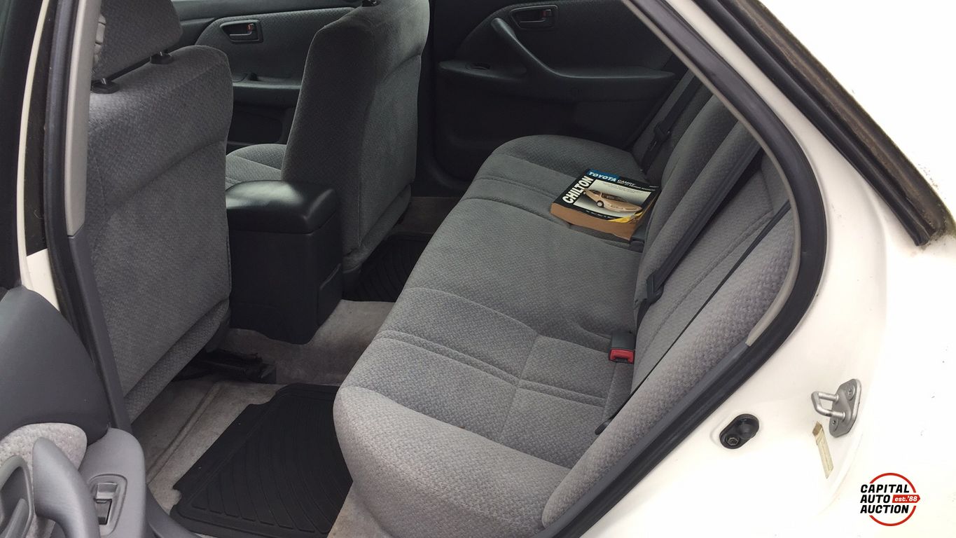 2001 Toyota Camry 9