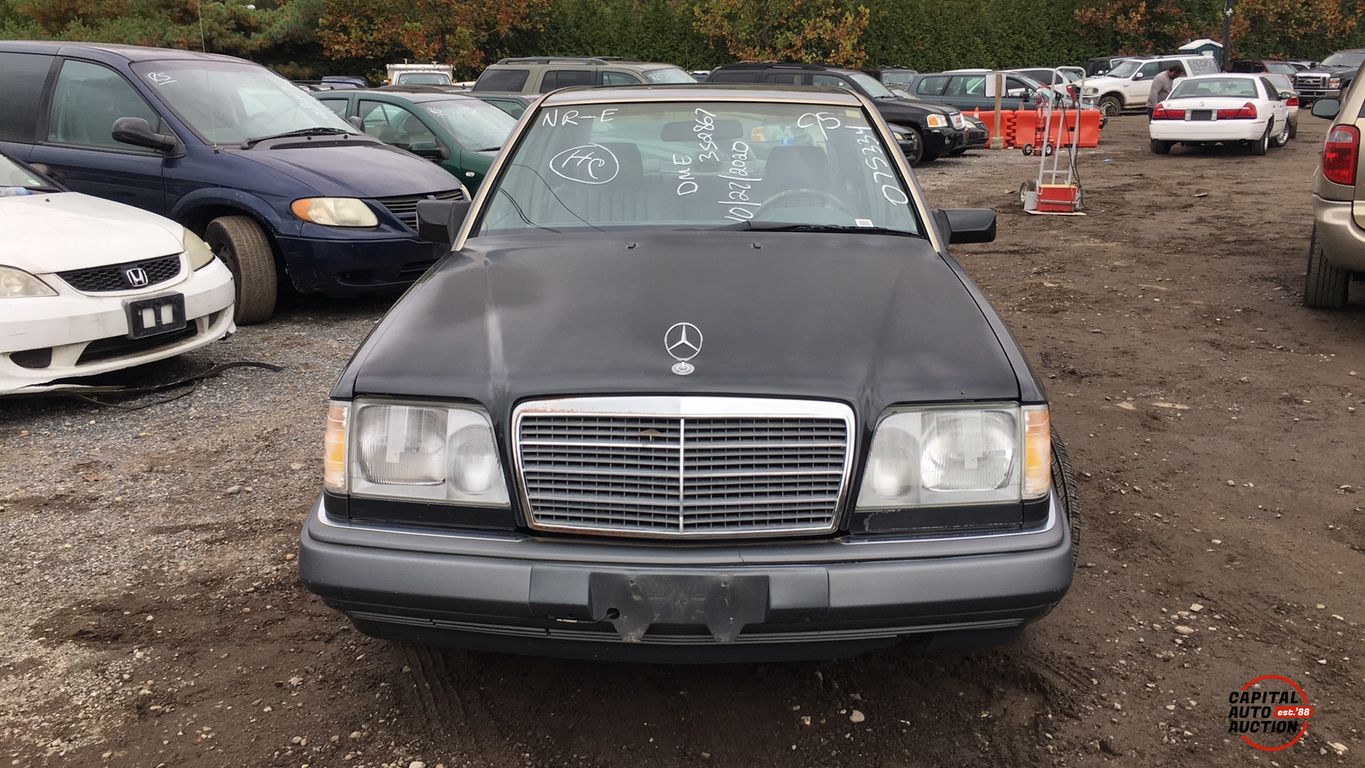 1995 Mercedes-Benz E-Class 6