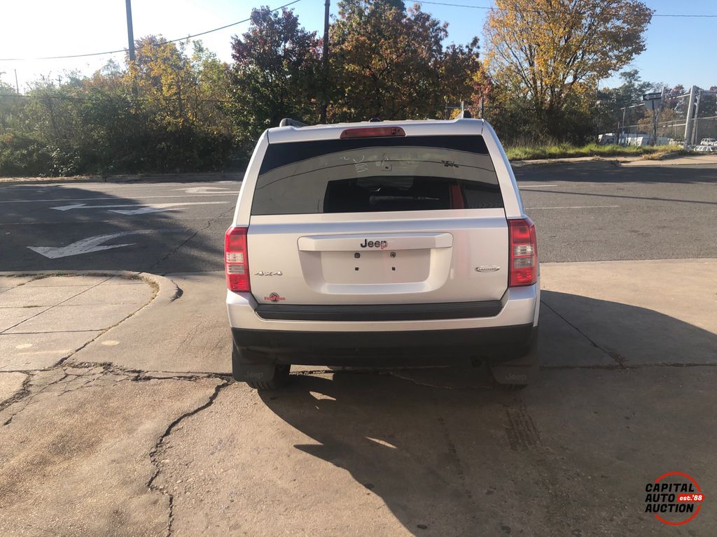 2012 JEEP Patriot 7