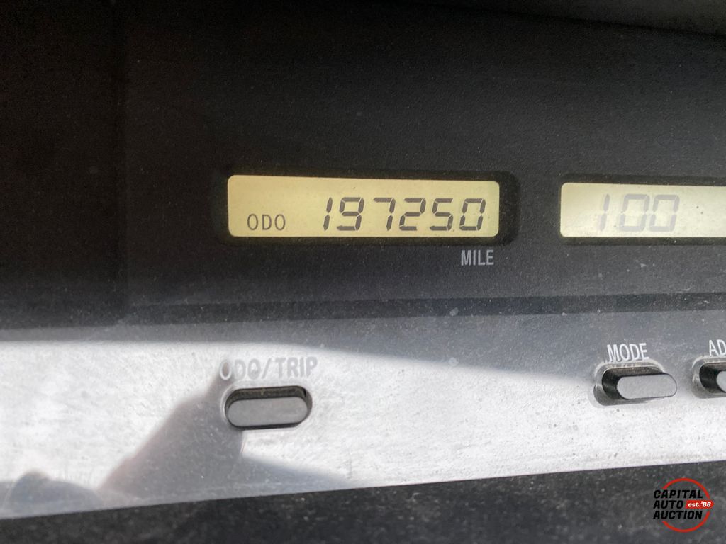 2001 Toyota Avalon 4