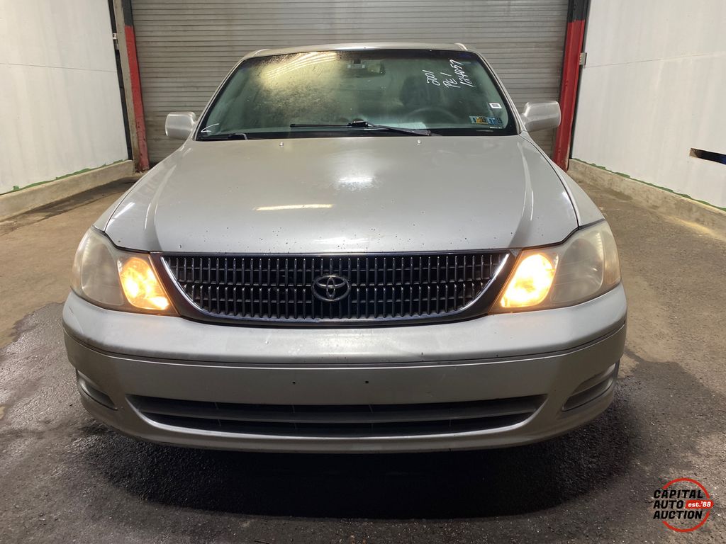 2001 Toyota Avalon 6