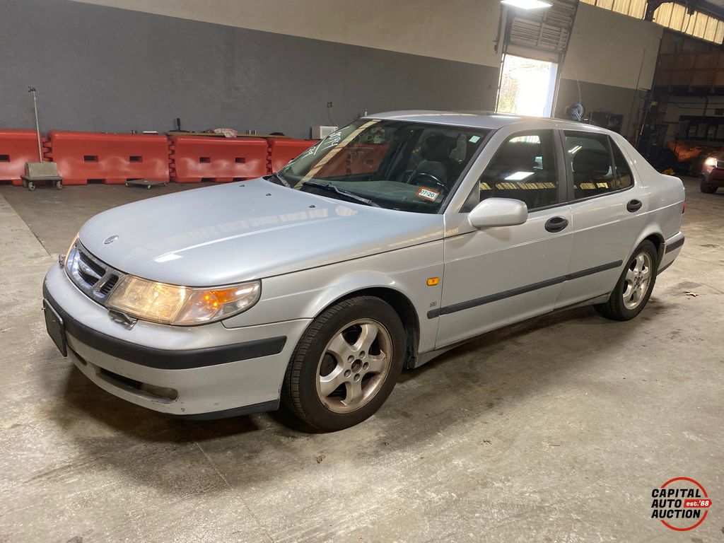 1999 Saab 9-5 1
