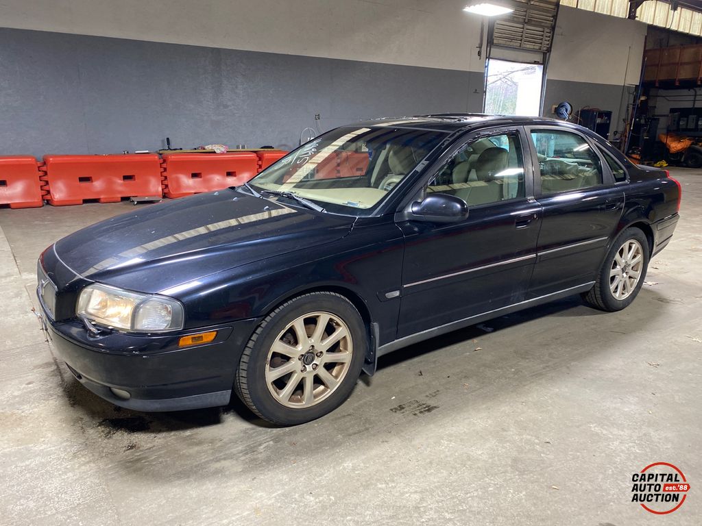 2003 Volvo S80 1