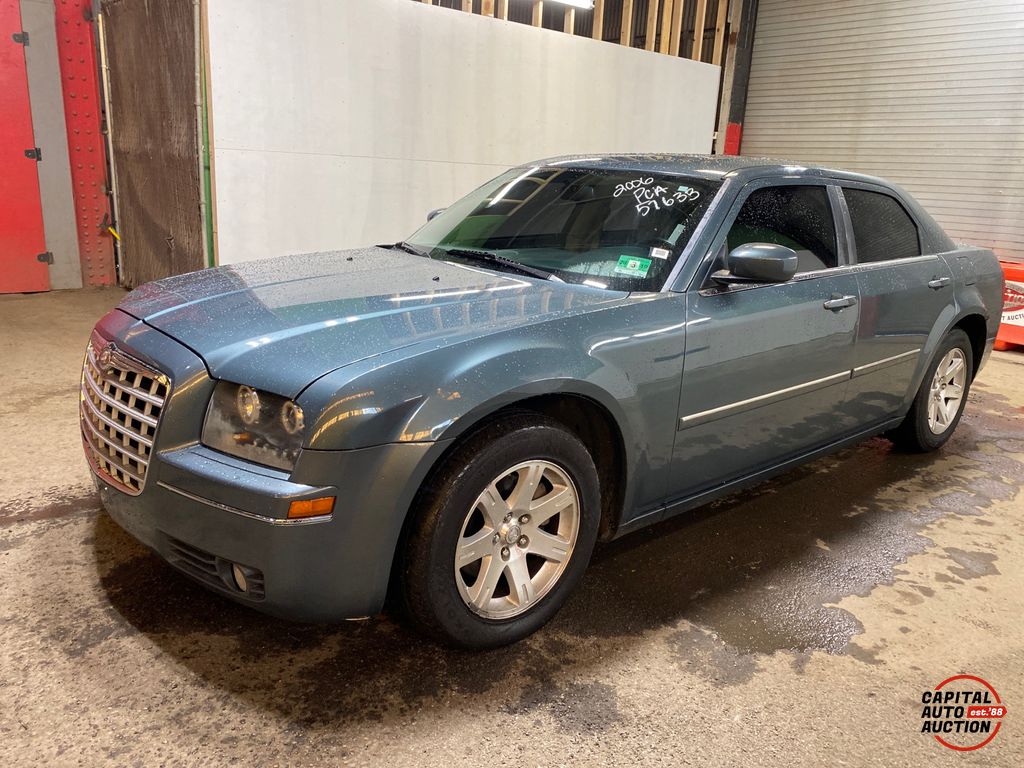 2006 Chrysler 300 1