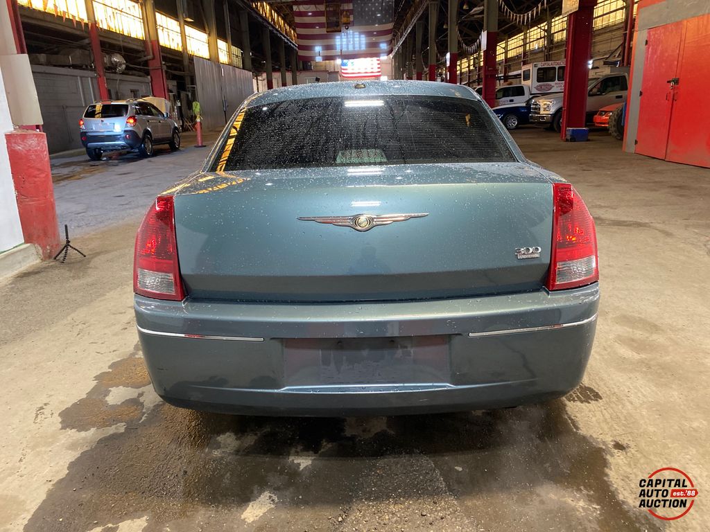 2006 Chrysler 300 7