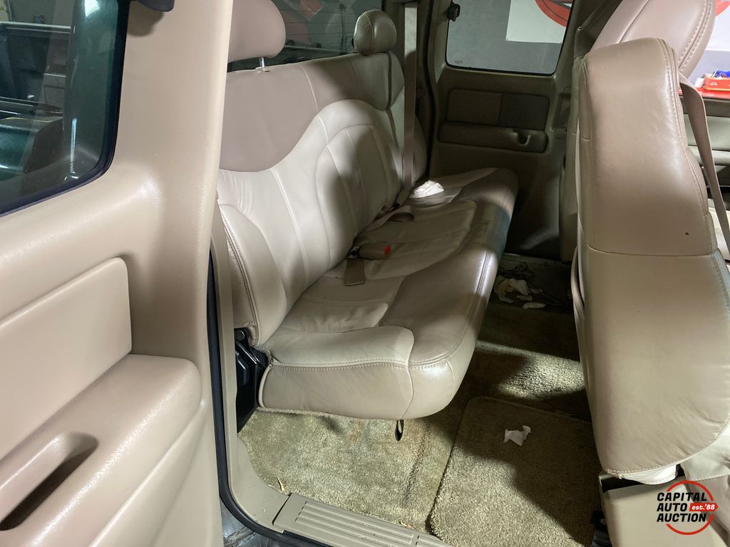2001 GMC Sierra C3 9