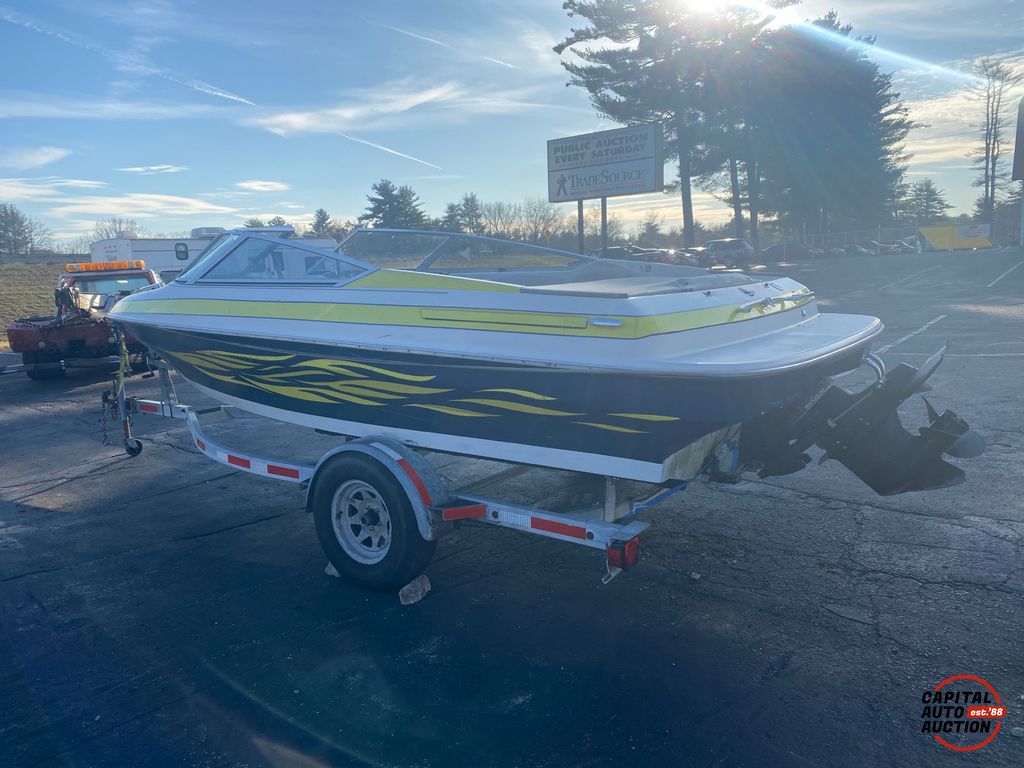 1995 Maxum Bowrider 2