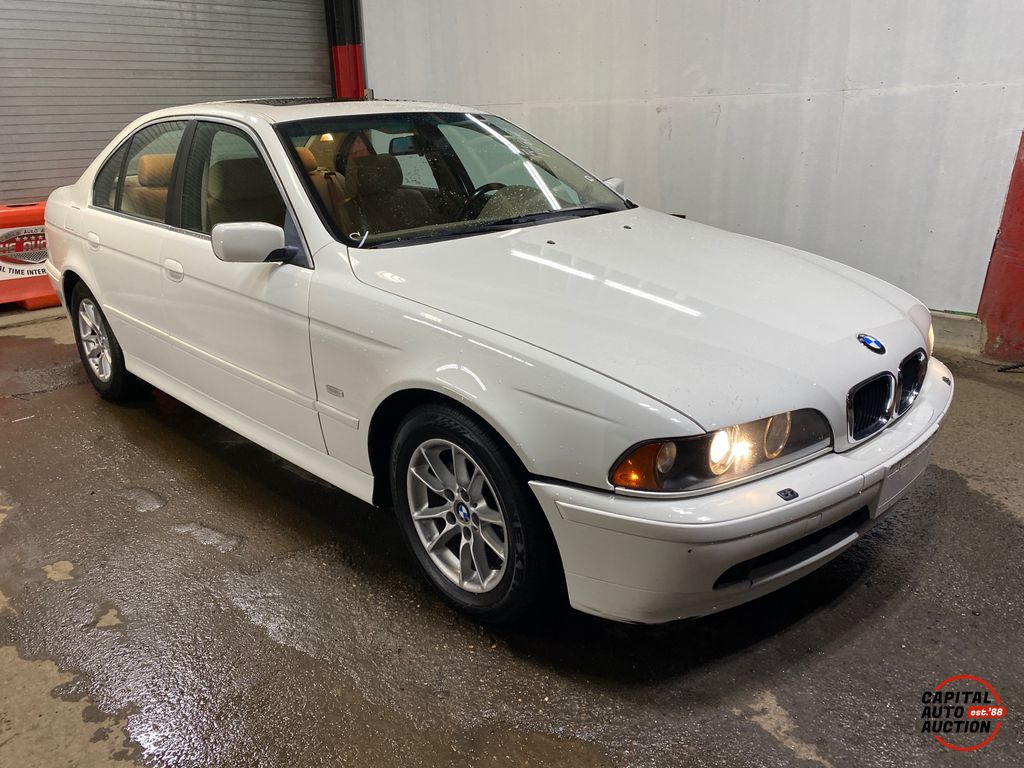 2003 BMW 5 Series 0