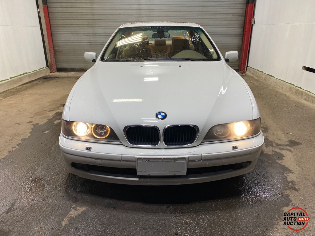 2003 BMW 5 Series 6