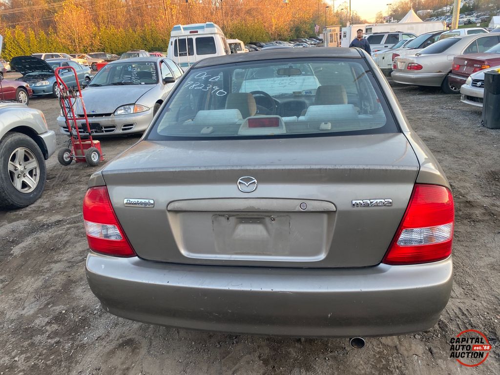 2000 Mazda Protege 7