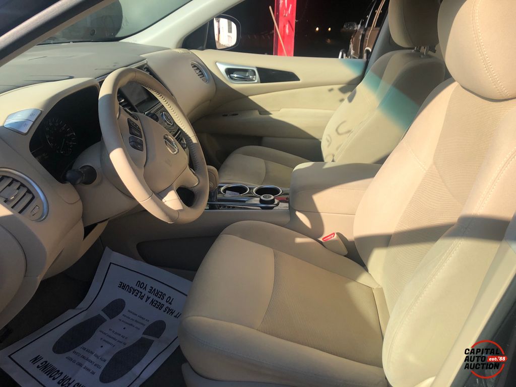 2014 NISSAN Pathfinder 8
