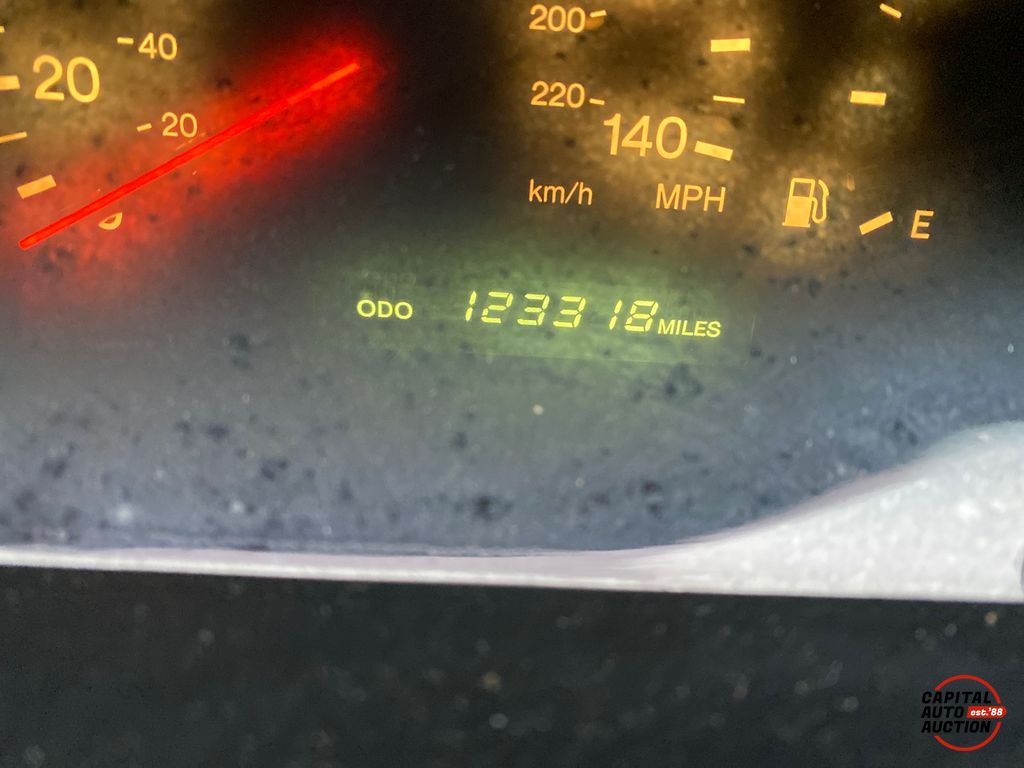 1995 Lexus ES 300 4