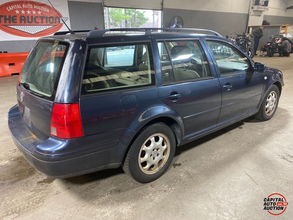 2005 VOLKSWAGEN JETTA 3