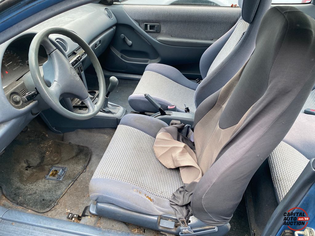 1992 Toyota Paseo 7
