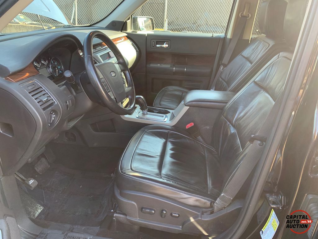 2009 Ford Flex 8