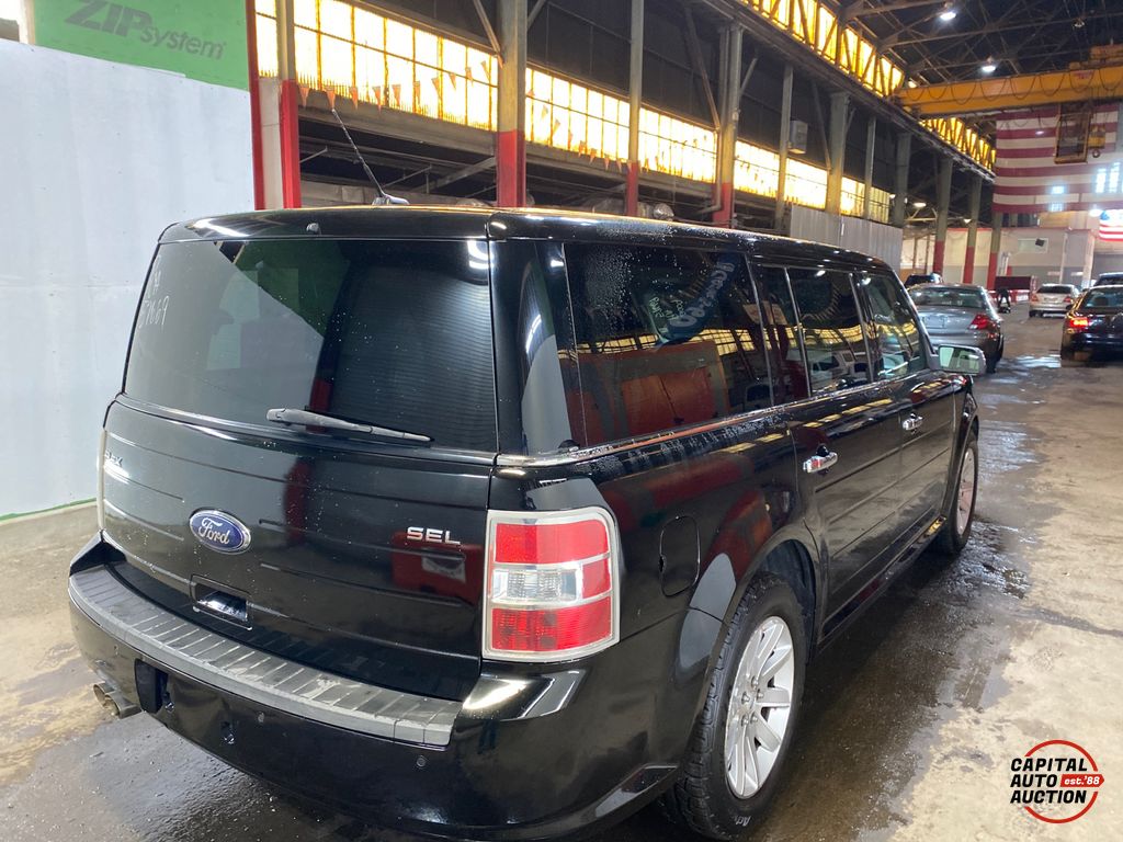 2009 Ford Flex 3