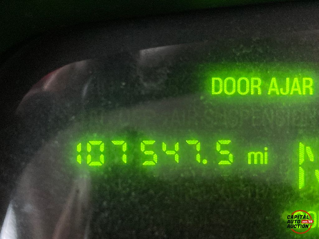 1999 Lincoln Town Car 4