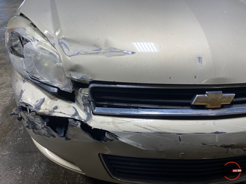 2010 Chevrolet Impala 12