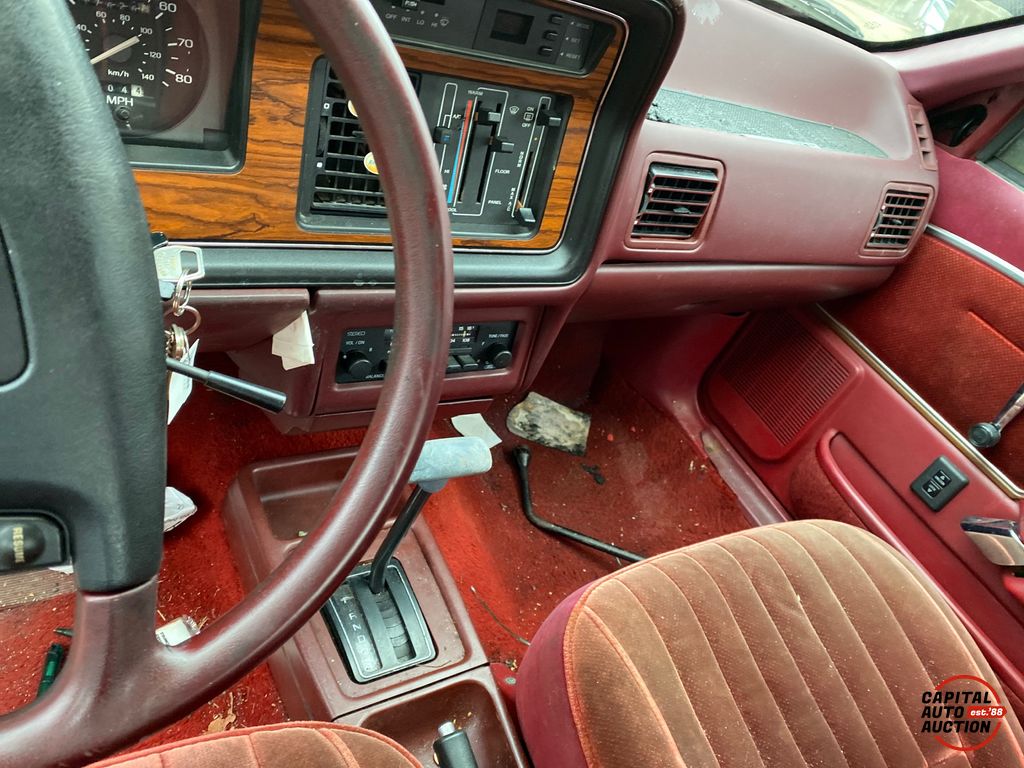 1987 FORD Tempo 16