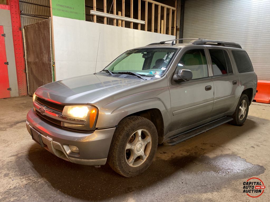 2006 Chevrolet TrailBlazer EXT 1