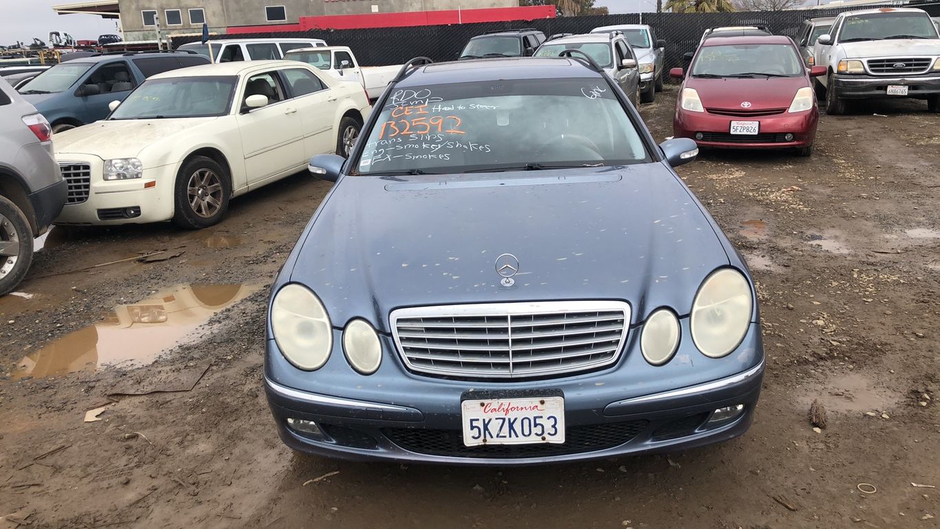 2005 Mercedes-Benz E-Class 6