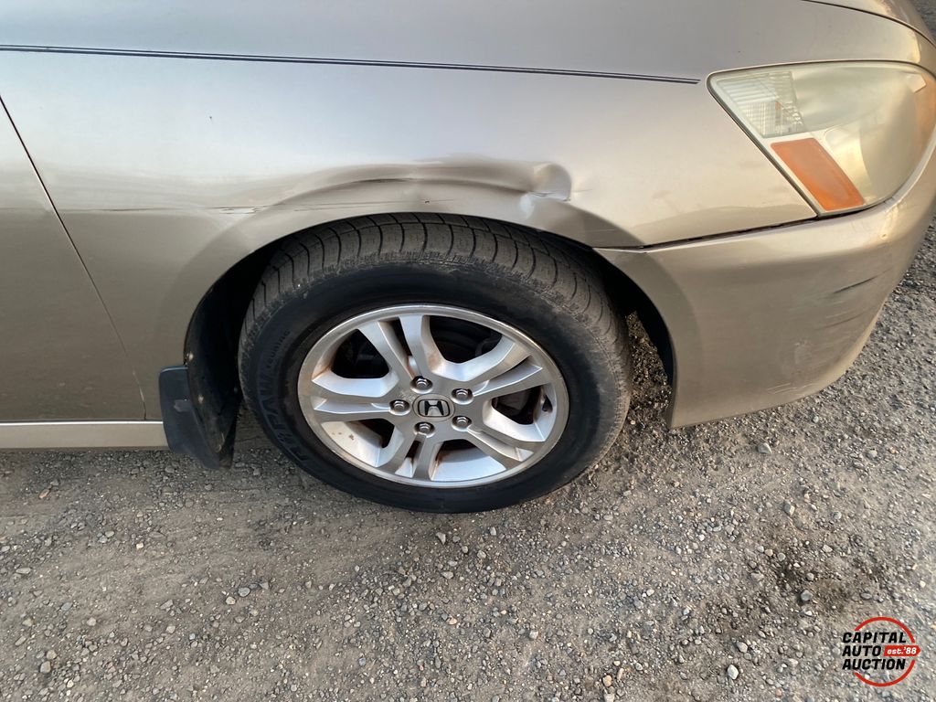 2006 Honda Accord 12