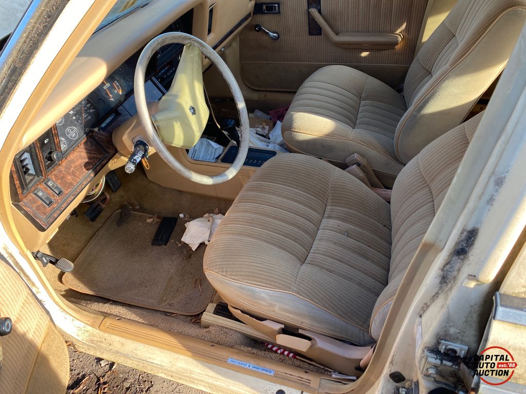 1987 Dodge Aries K 7