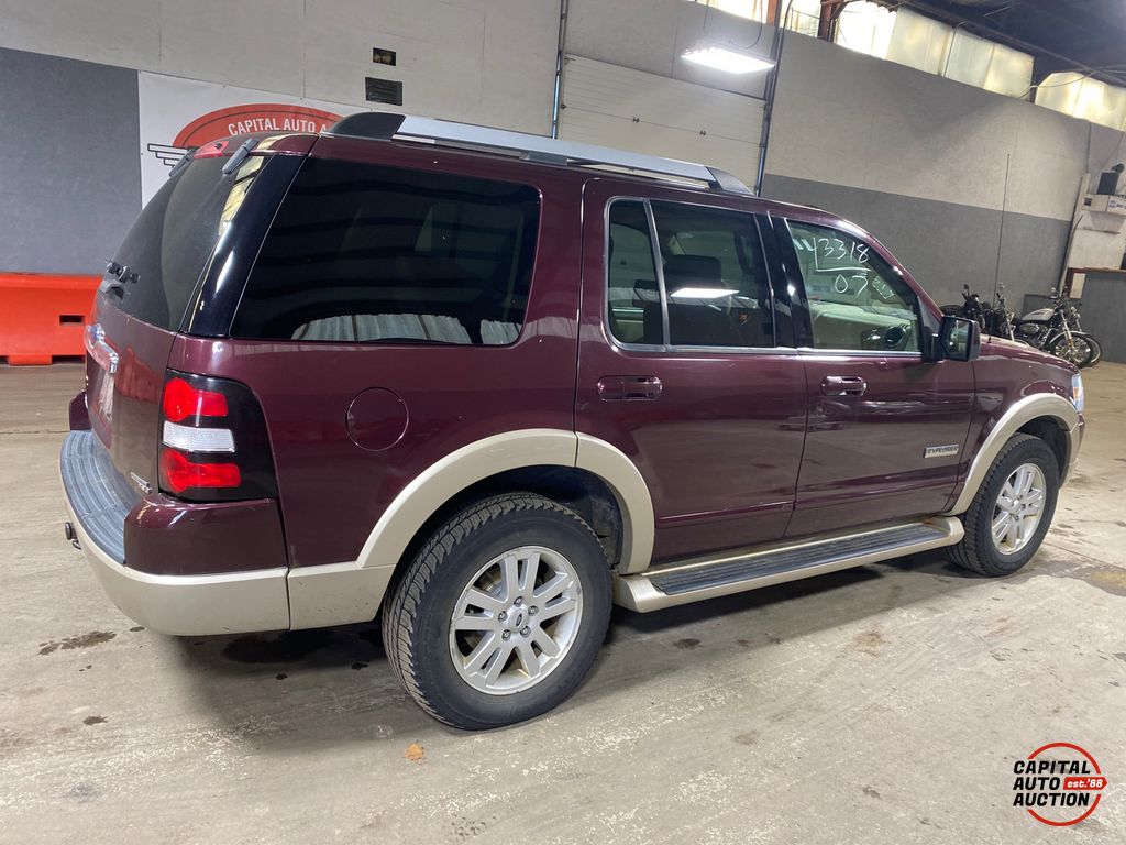 2007 Ford Explorer 3