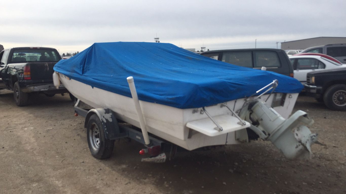 1974 enterprise Tri Hull Boat 16