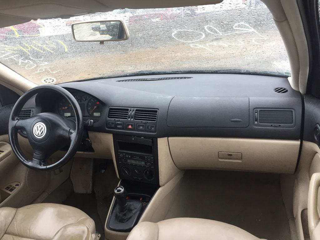 1999 VOLKSWAGEN JETTA 11