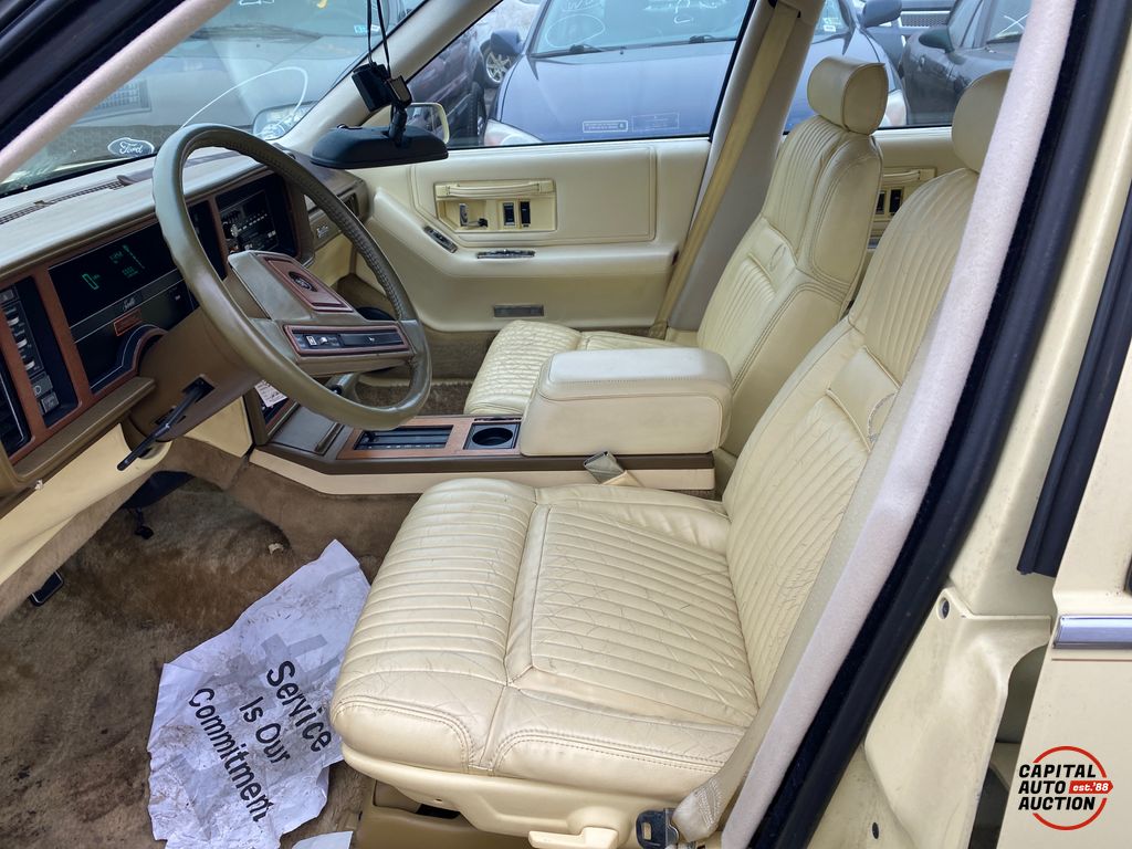 1987 Cadillac Seville 8