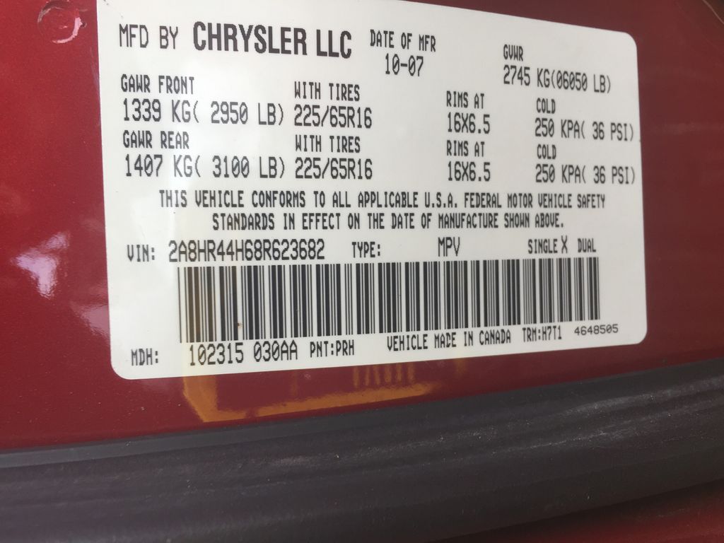 2008 Chrysler Town and Country 5