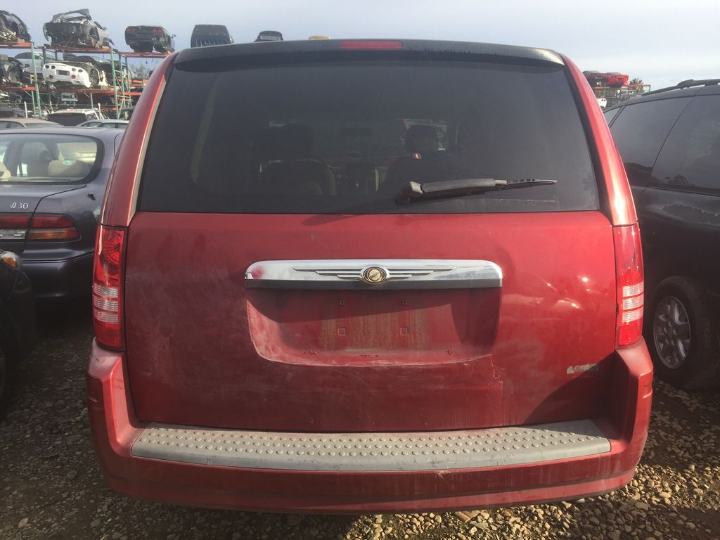 2008 Chrysler Town and Country 7