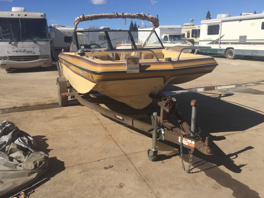 1979 Bahama Tri hull outboard 1