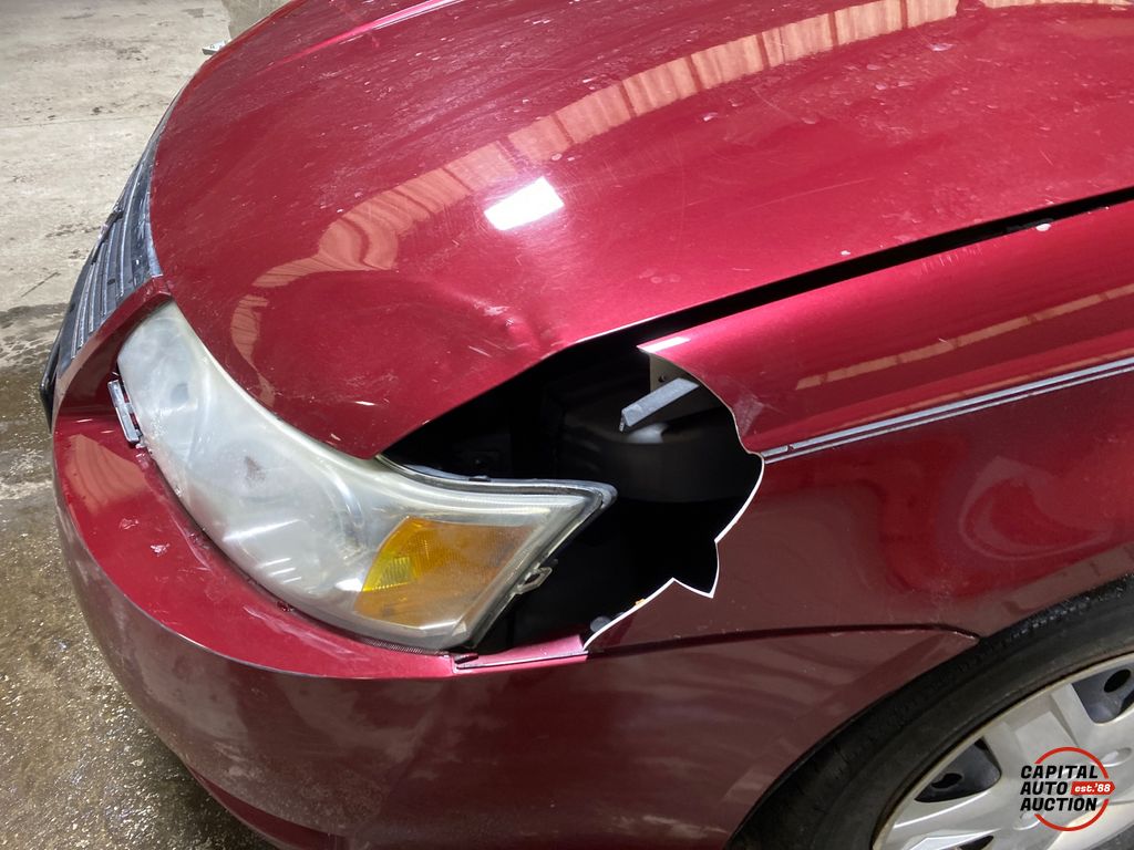 2006 Saturn Ion 13