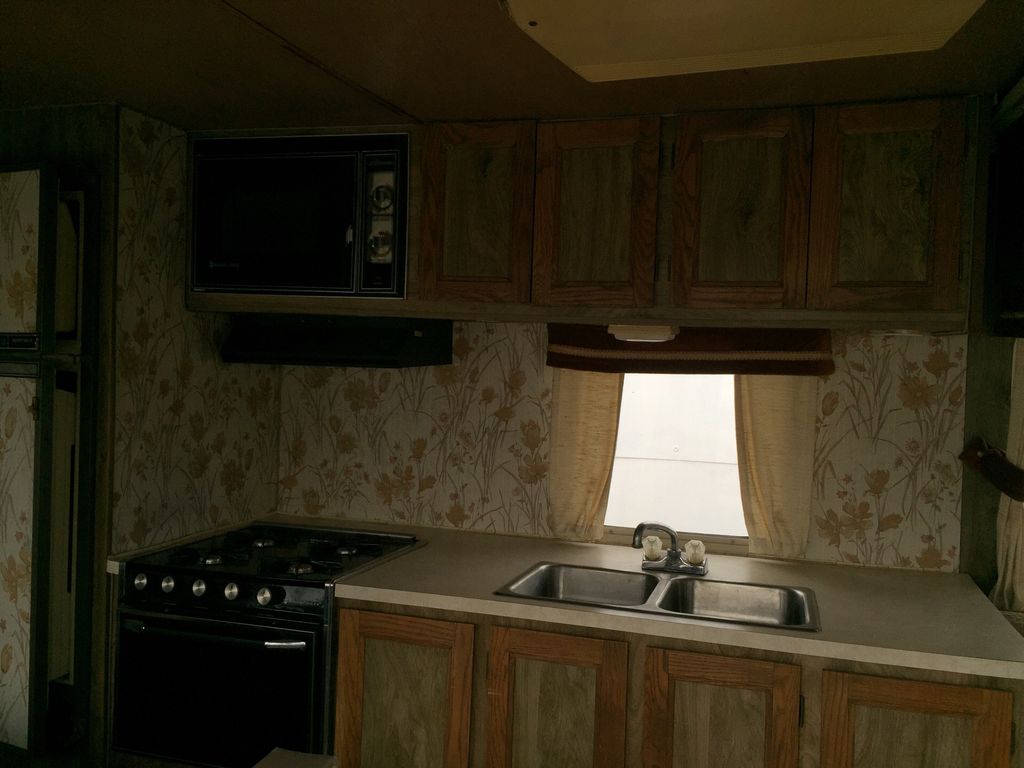 1982 WINNEBAGO Brave Series 14