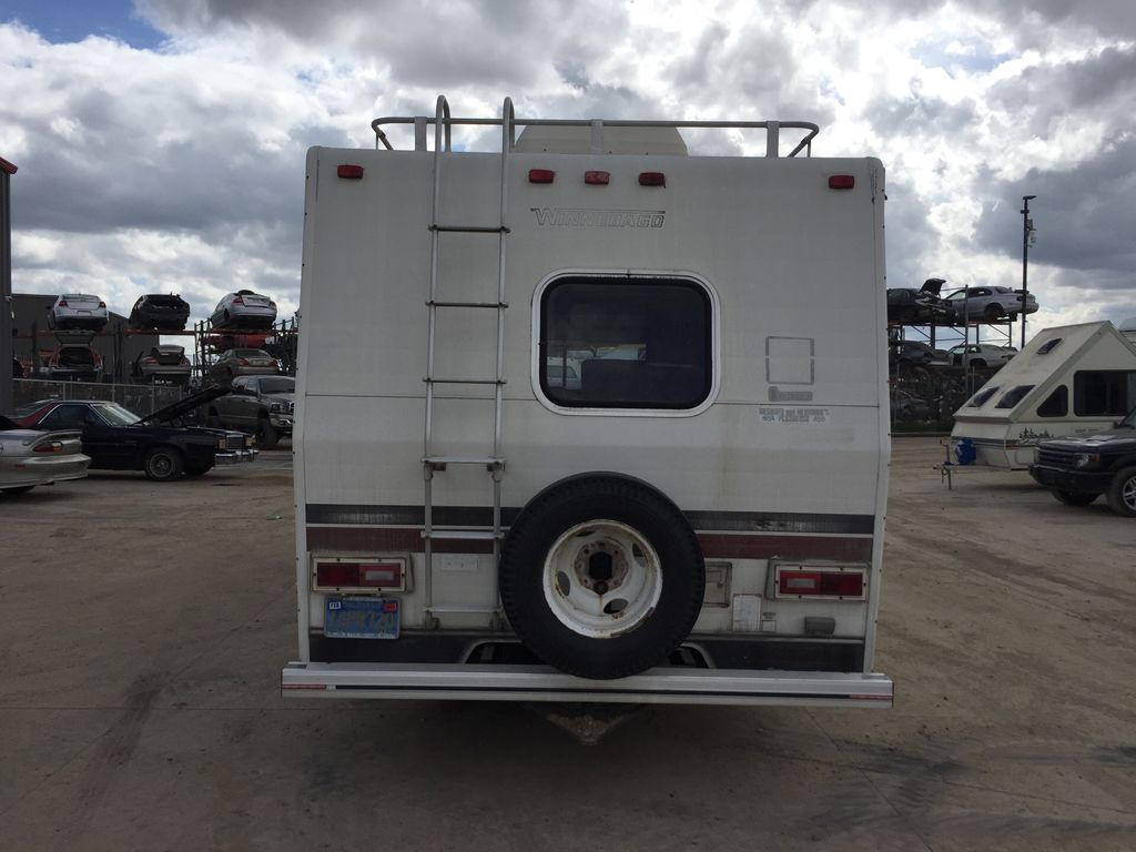 1982 WINNEBAGO Brave Series 7