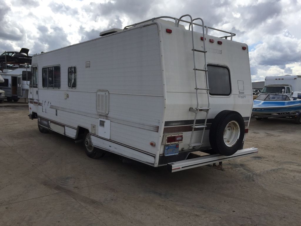 1982 WINNEBAGO Brave Series 2