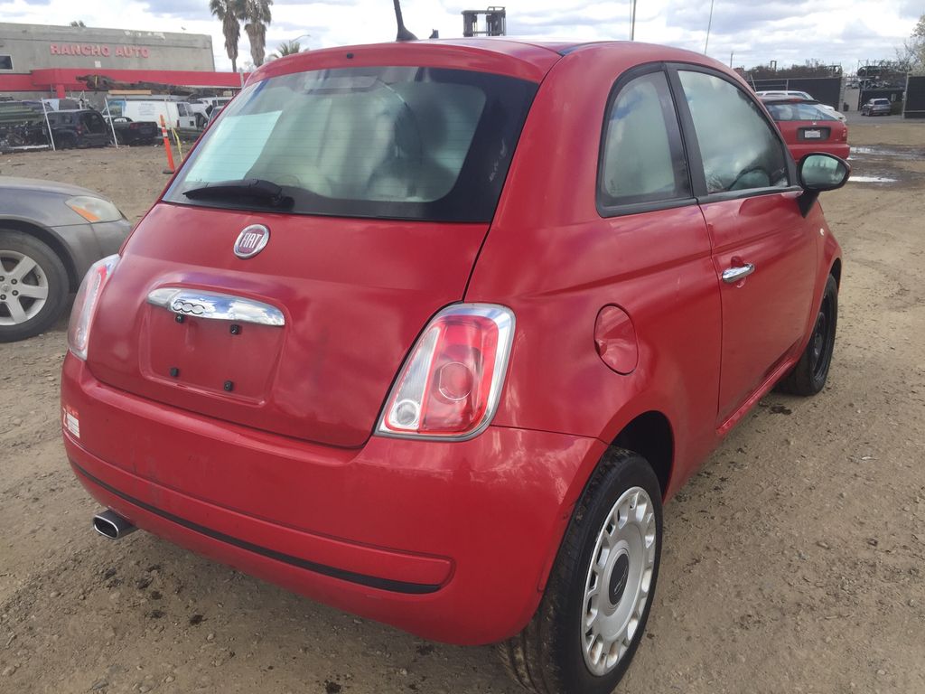 2013 FIAT 500 3